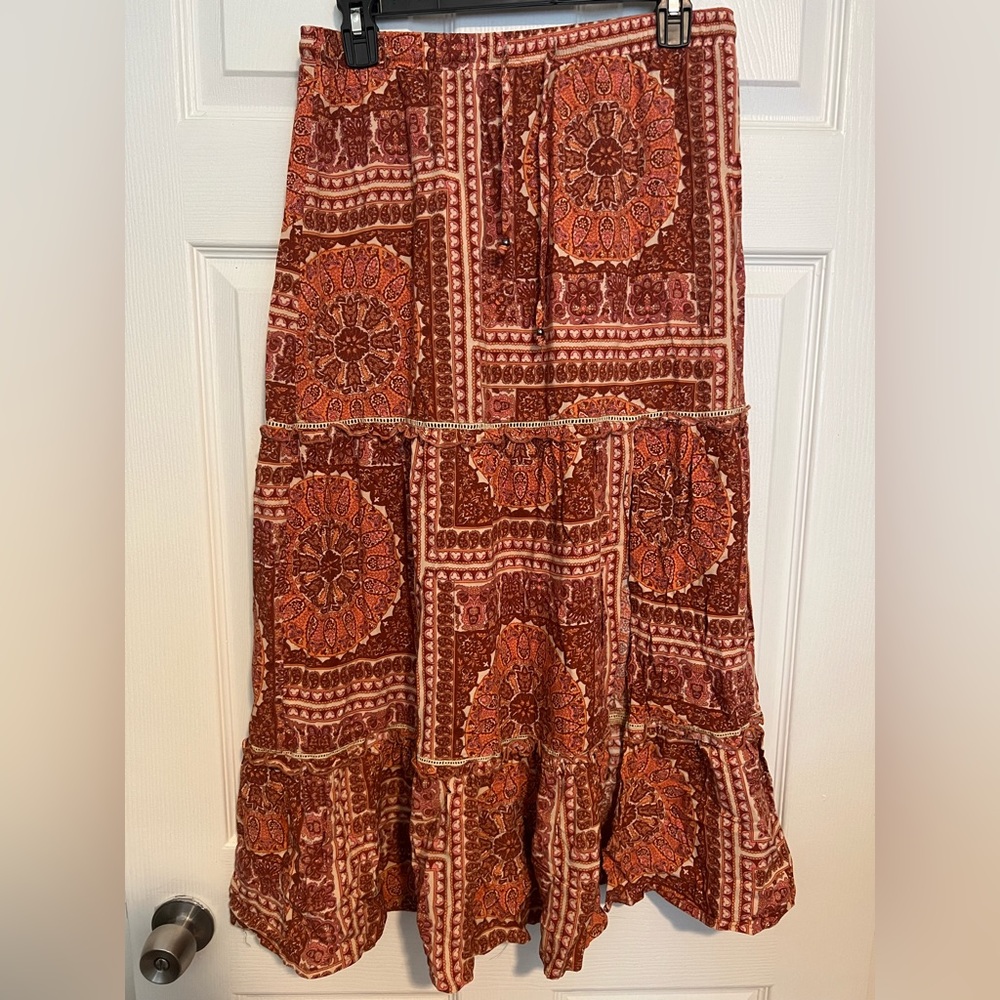Petal&pup boho midi skirt with fun pattern, size 8
